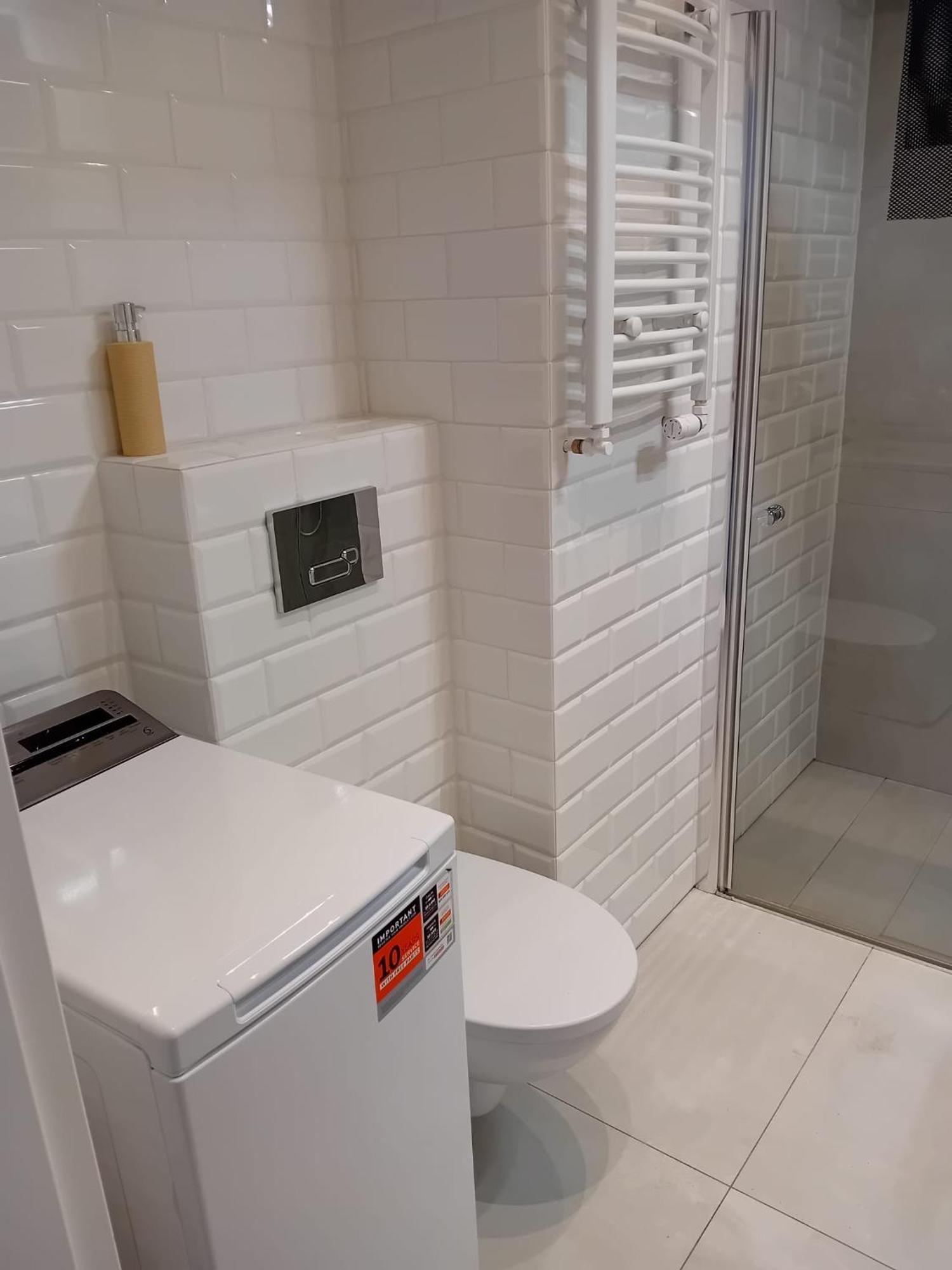 Apartament Z Lozem Malzenskim - Bezplatny Parking 포즈난 외부 사진